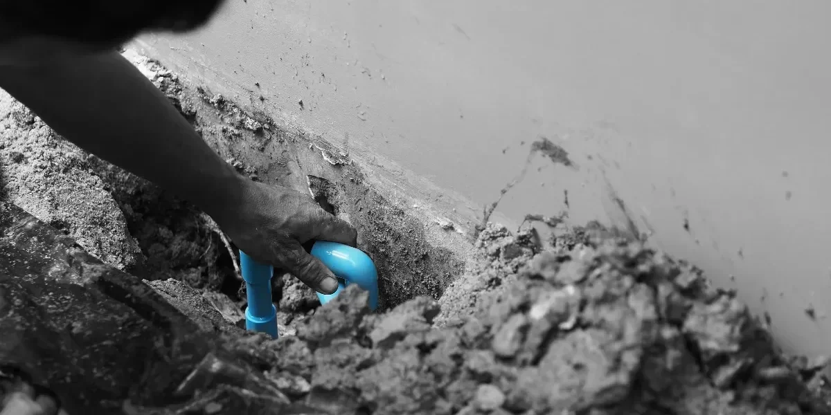 leak detection cost West Columbia SC plumber inspecting pipes